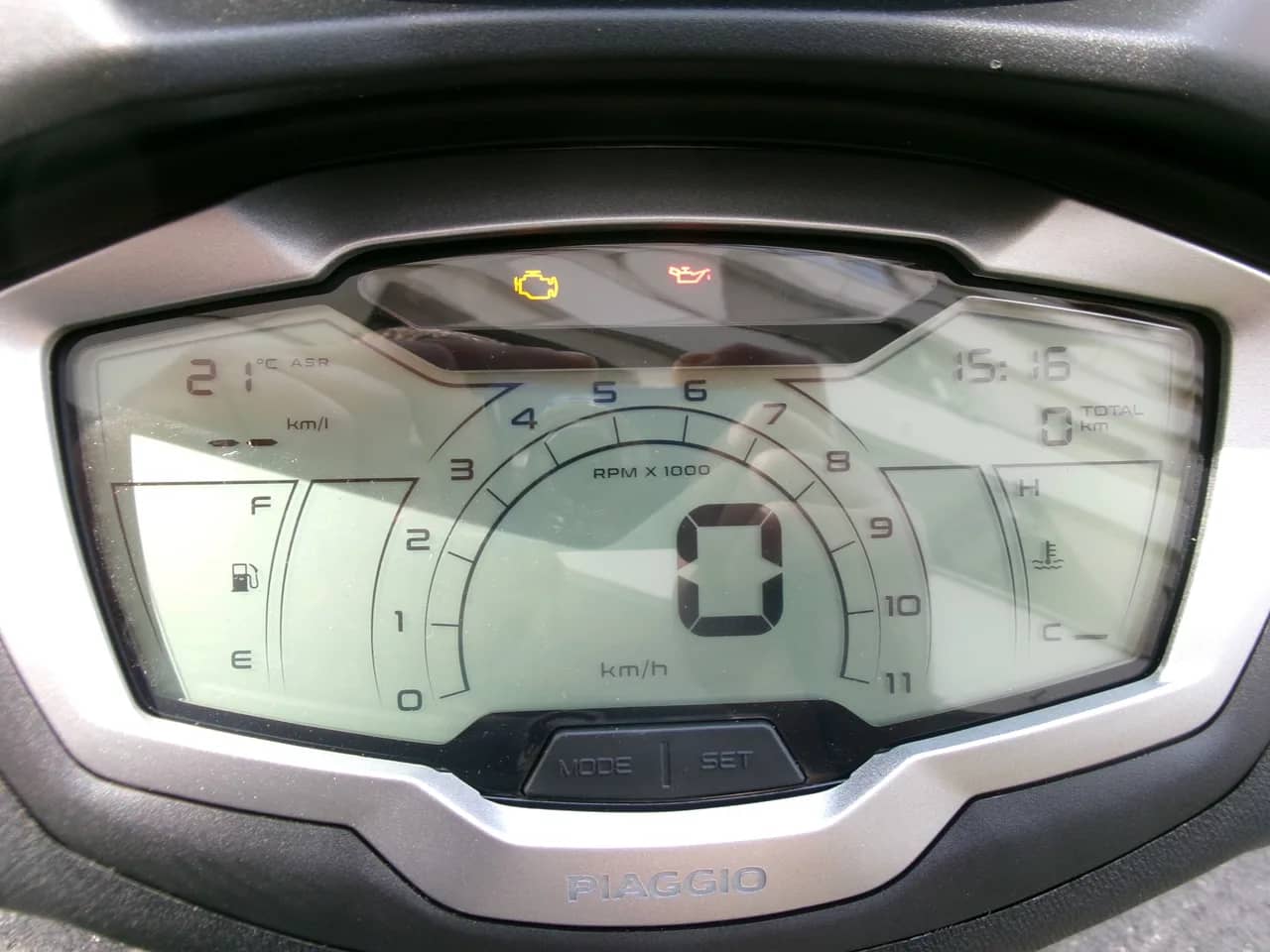 Piaggio Beverly 310 HPE - Euro 5 + - Nuovo Da Immatricolare foto 5
