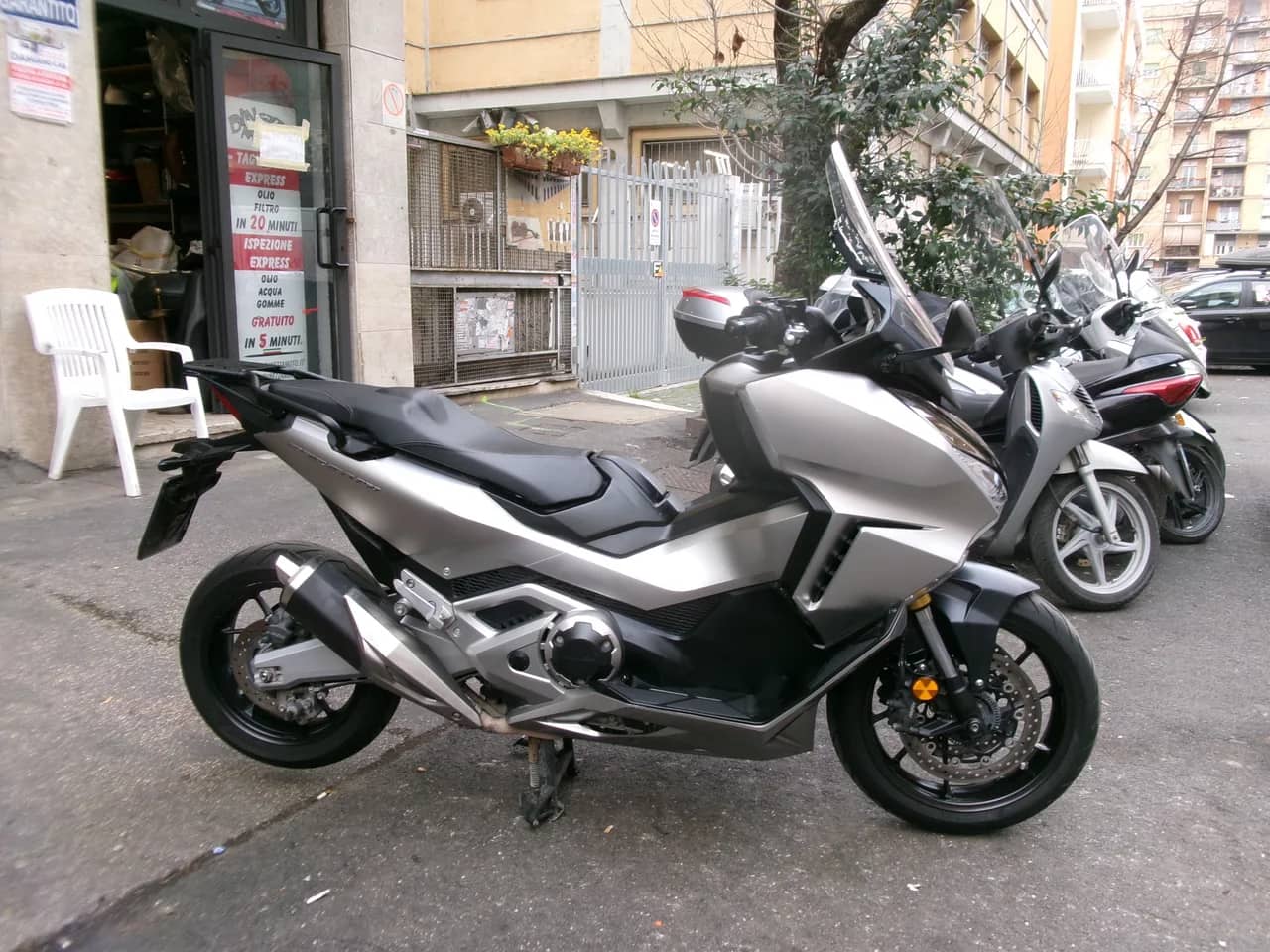 Honda Forza 750 ABS DCT - 2021 - KM 22.000 - Euro 5 foto 2