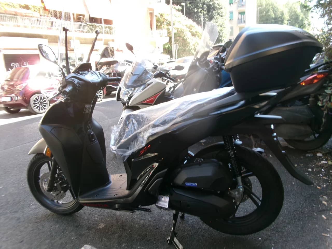 Honda SH 125 Sport ABS Tcs - Euro 5 - Nuovo Da Immatricolare foto 3