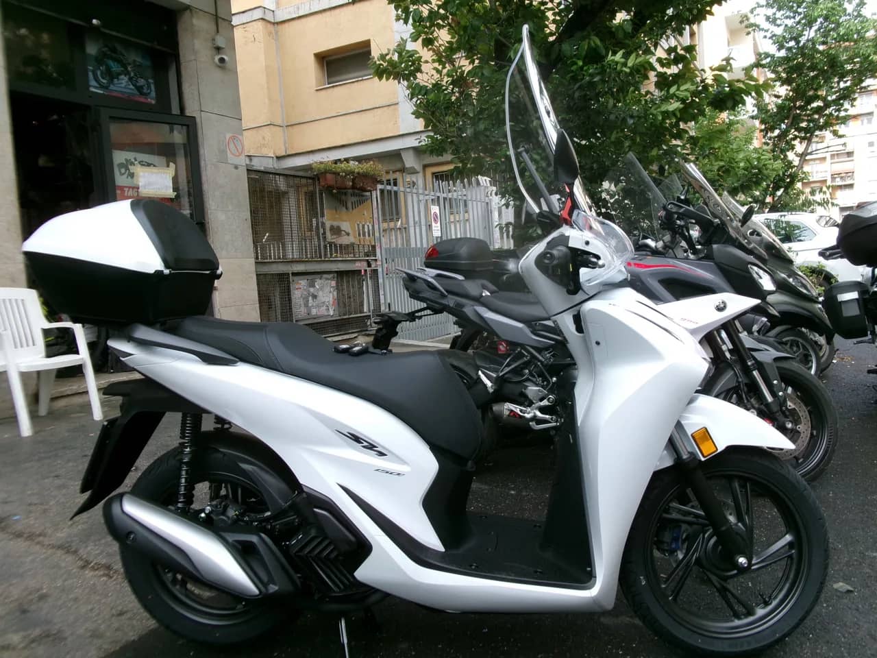Honda SH 150 ABS Tcs - Euro 5 - Nuovo Da Immatricolare foto 2