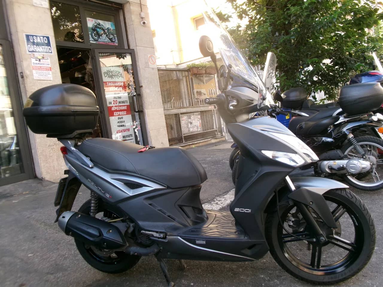 Kymco Agility 200 R16+ - 2017 - KM 20.000 - Euro 3 foto 2
