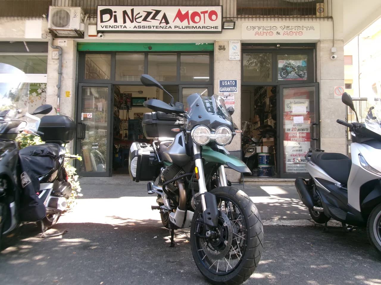 Moto Guzzi 850 V 85 Tt Centenario - 2021 - KM 4.000 - Euro 5 foto 1