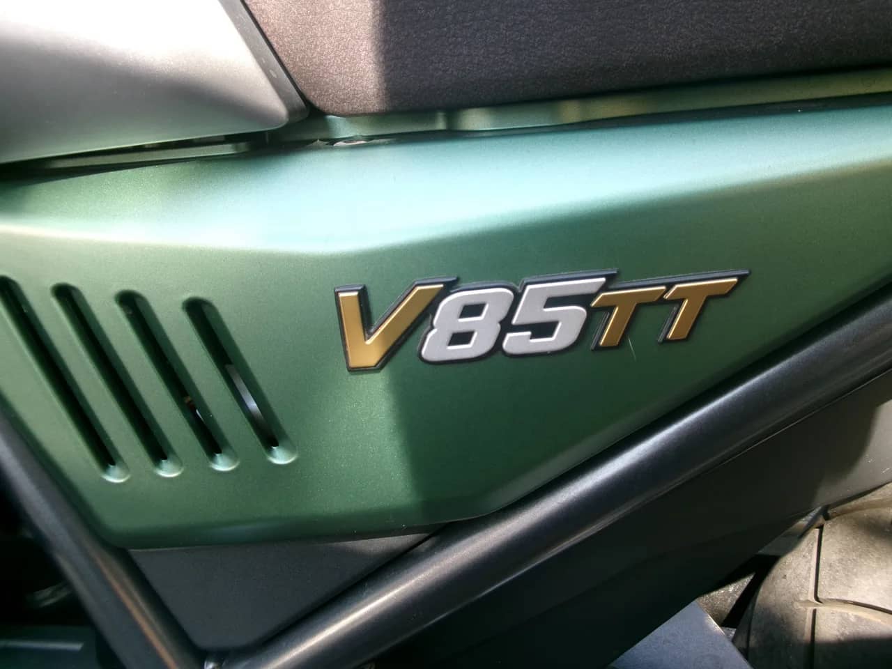 Moto Guzzi 850 V 85 Tt Centenario - 2021 - KM 4.000 - Euro 5 foto 4