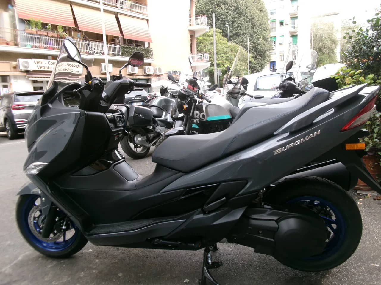 Suzuki Burgman 400 ABS ASR - Euro 5 - Nuovo Da Immatricolare foto 3