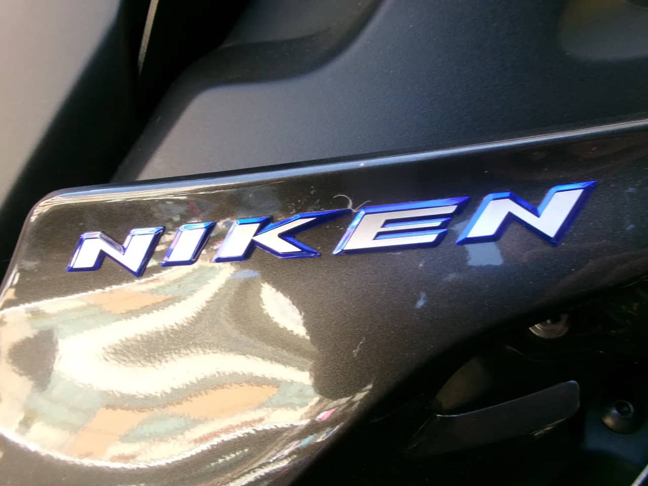 Yamaha Niken 900 ABS - 2019 - KM 6.000 - Euro 4 foto 4