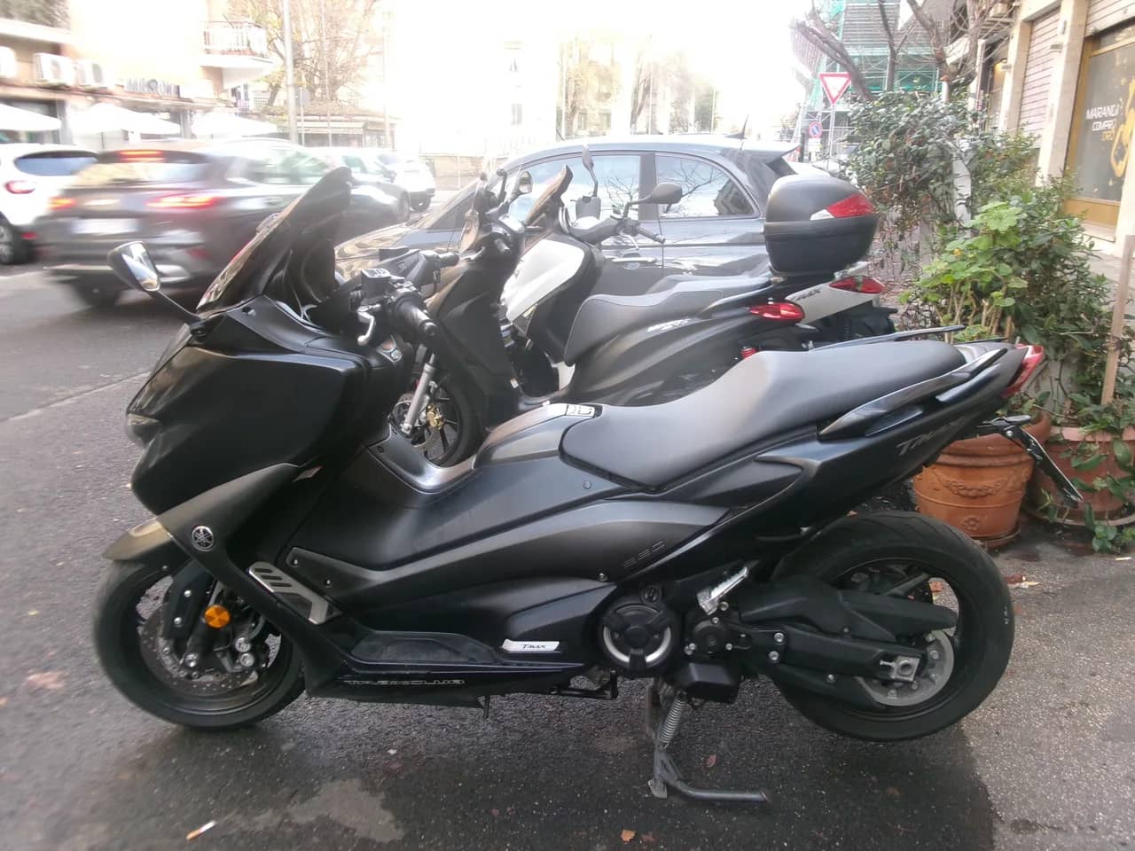 Yamaha T-Max 560 - 2020 - KM 38.000 - Euro 5 foto 2