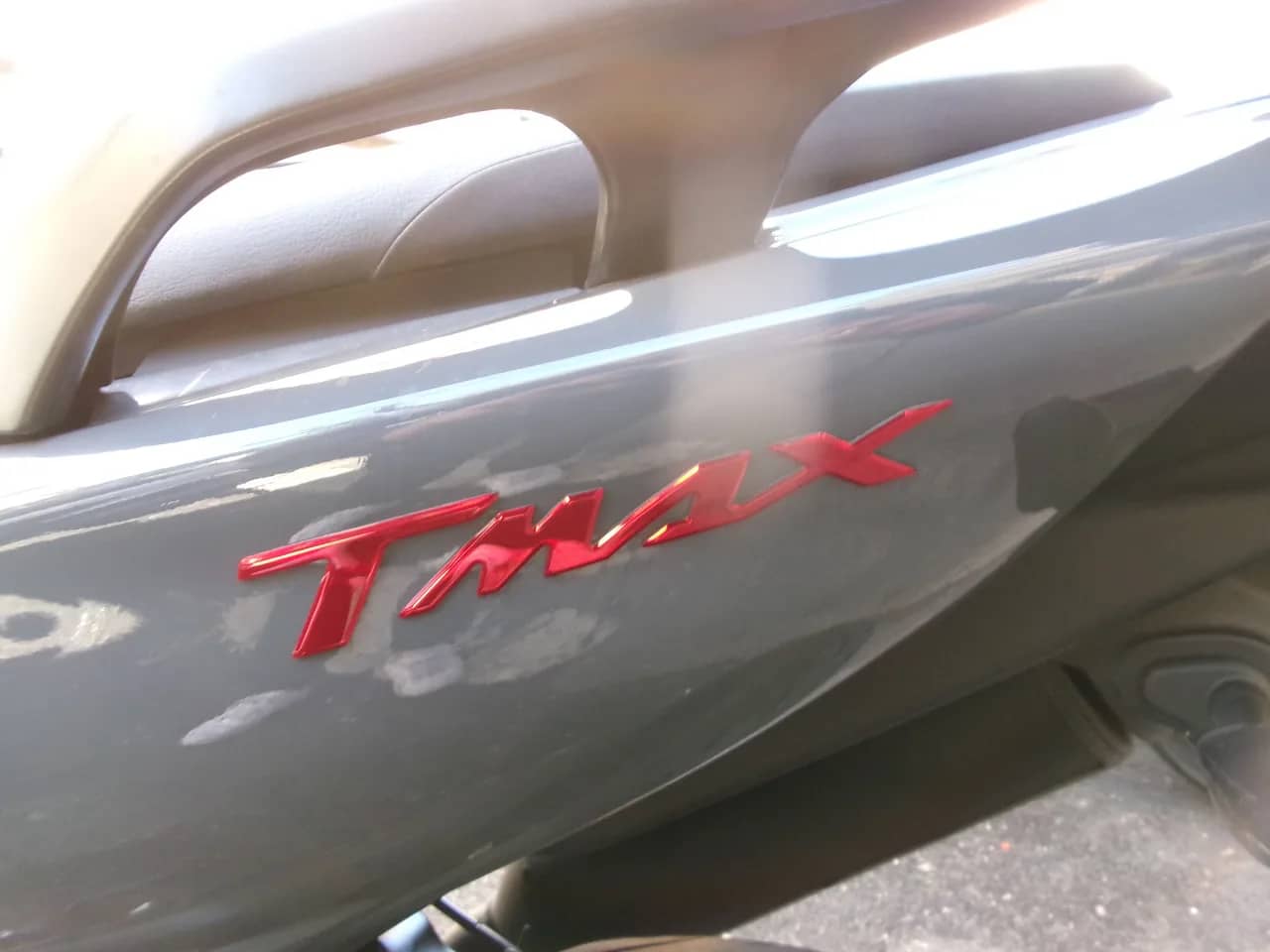 Yamaha T-Max 560 Tech Max - 2021 - KM 2.000 - Euro 5 - Iva Esposta foto 4
