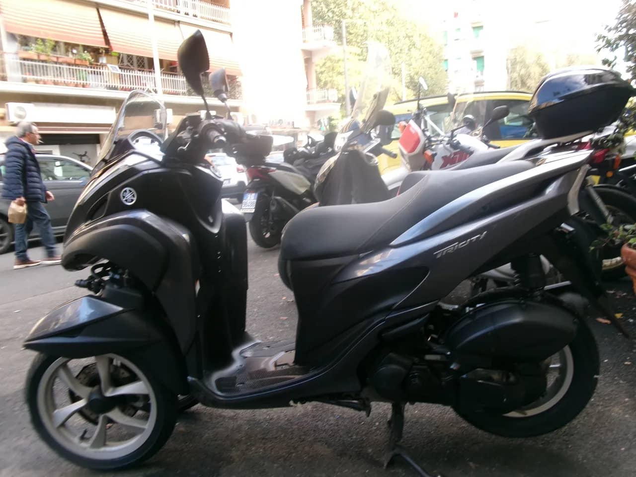Yamaha Tricity 125 - 2014 - KM 18.000 - Euro 3 foto 3