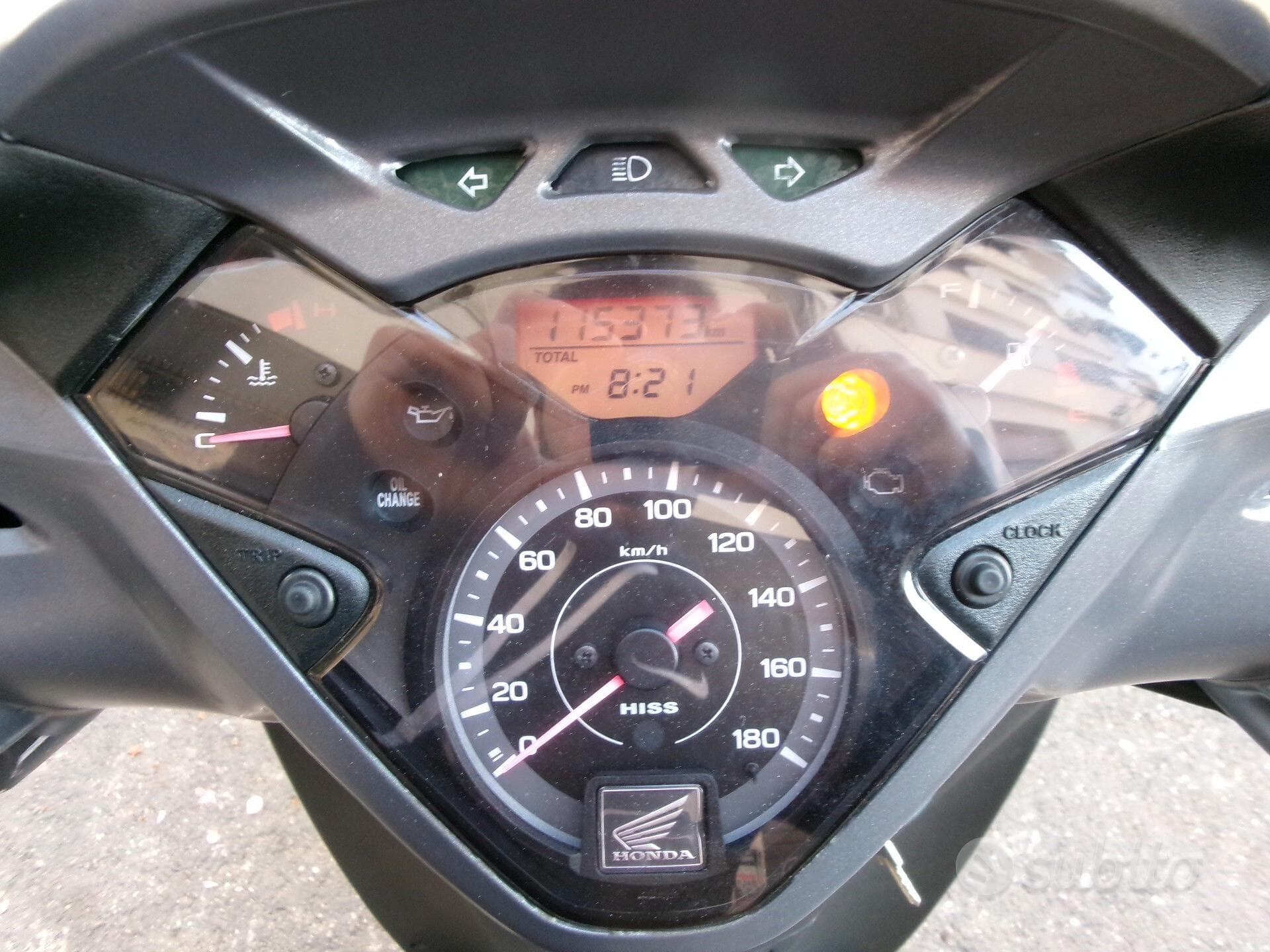 Honda SH 300 ABS foto 5