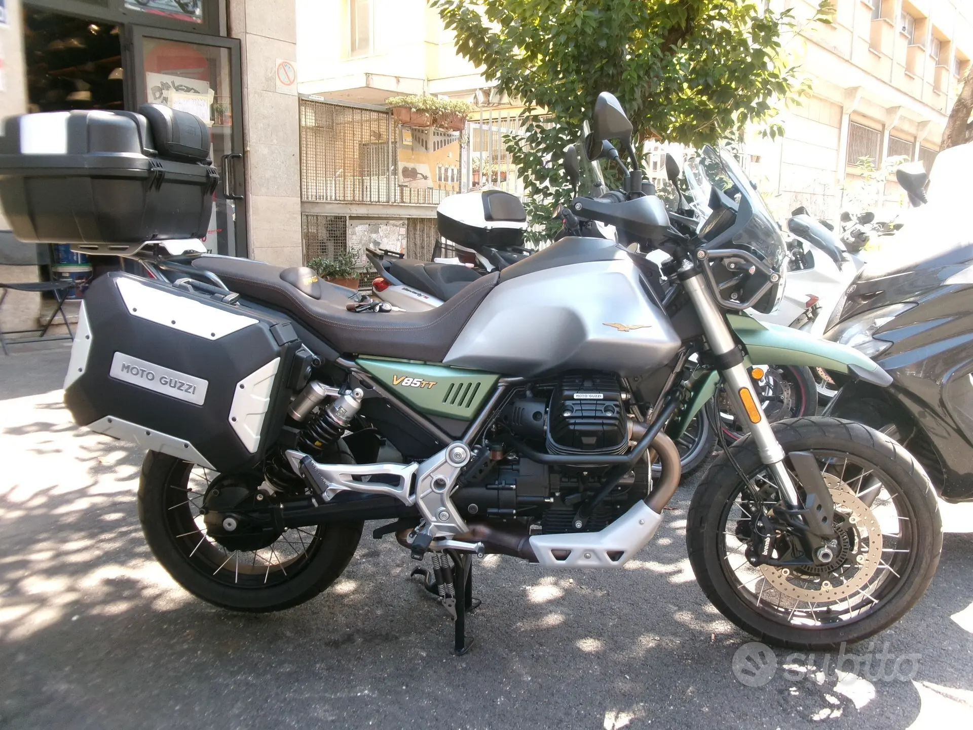 Moto Guzzi 850 V 85 Tt Centenario foto 3