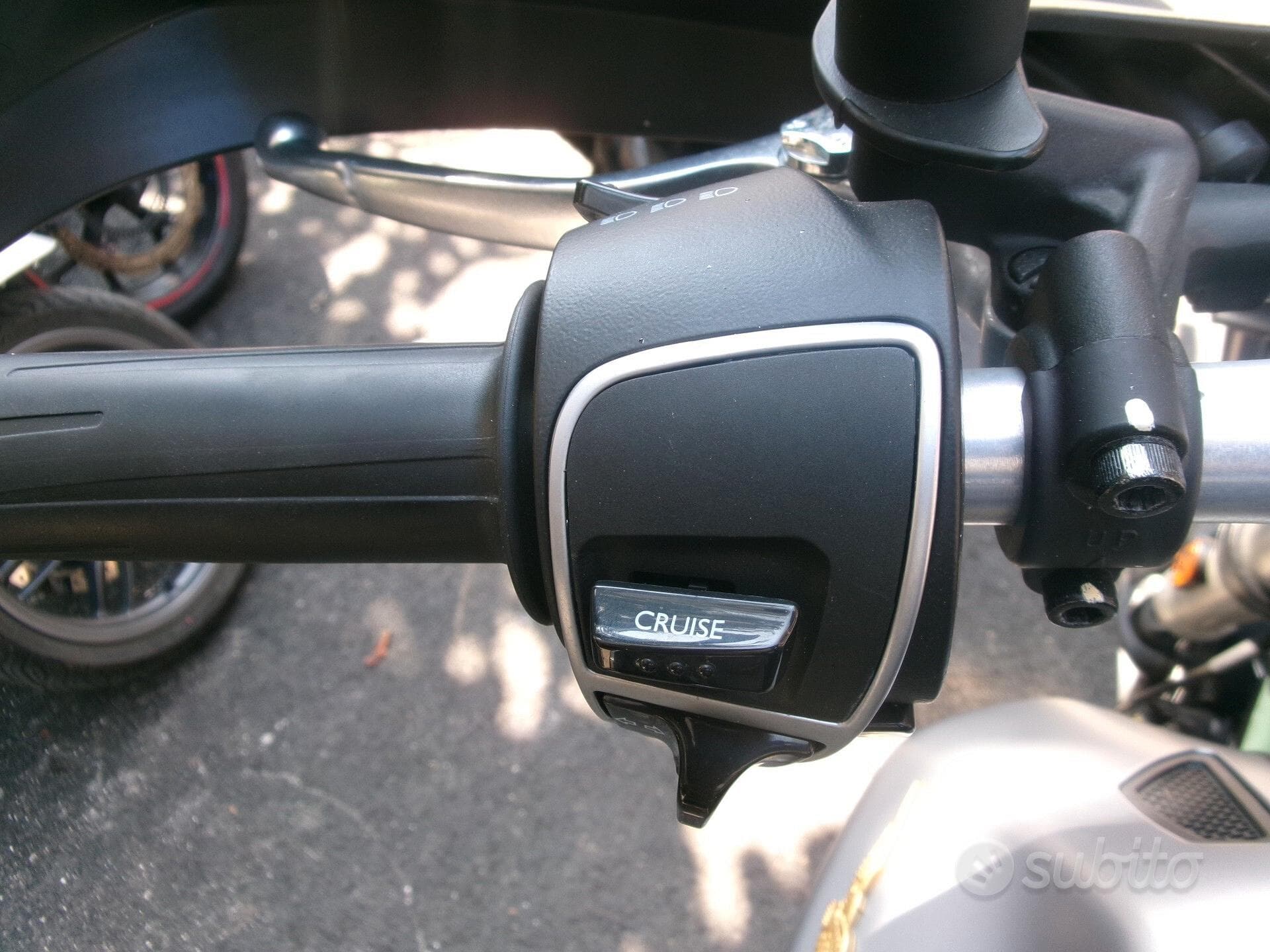 Moto Guzzi 850 V 85 Tt Centenario foto 9