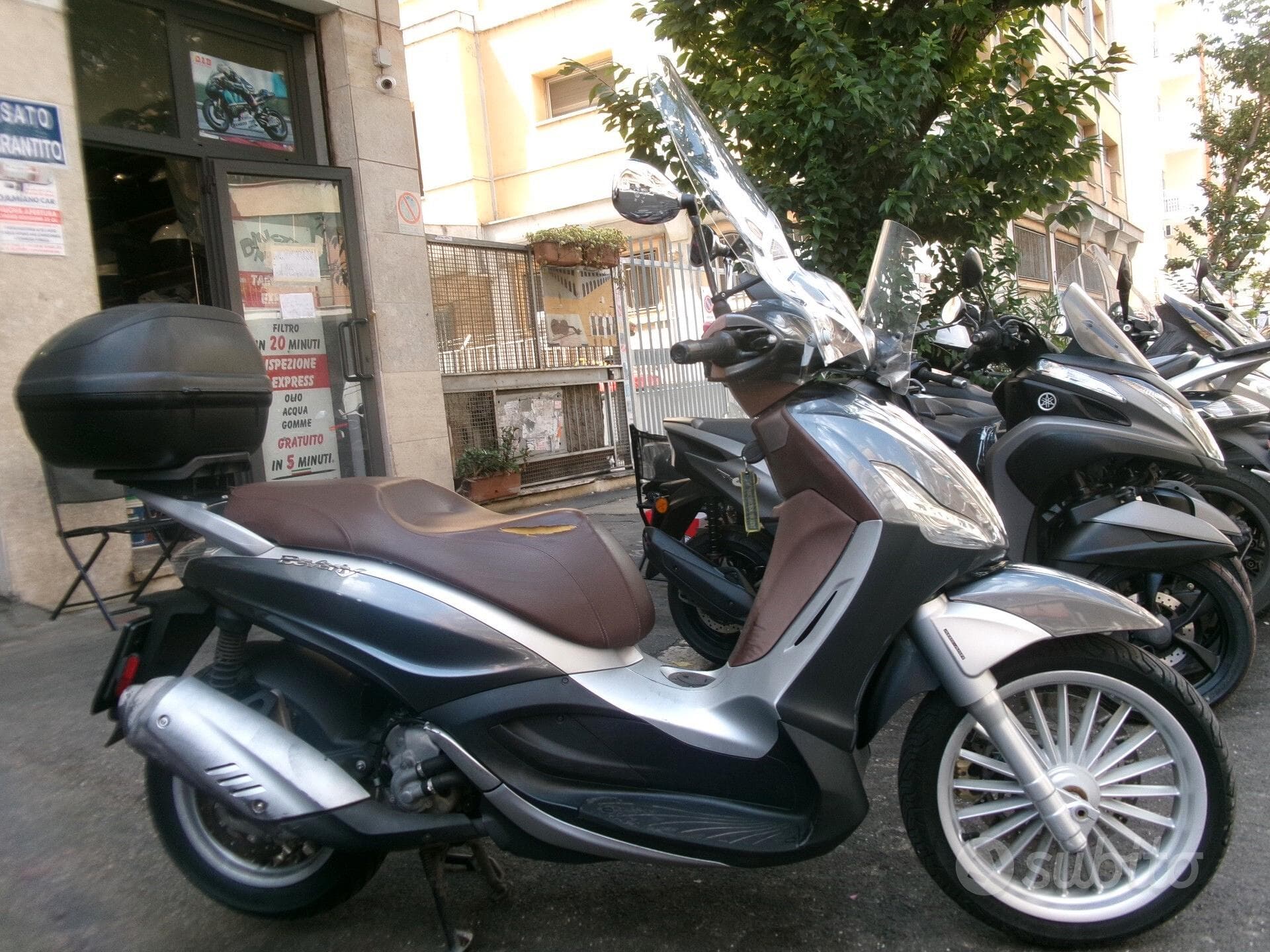 Piaggio Beverly 300 foto 2