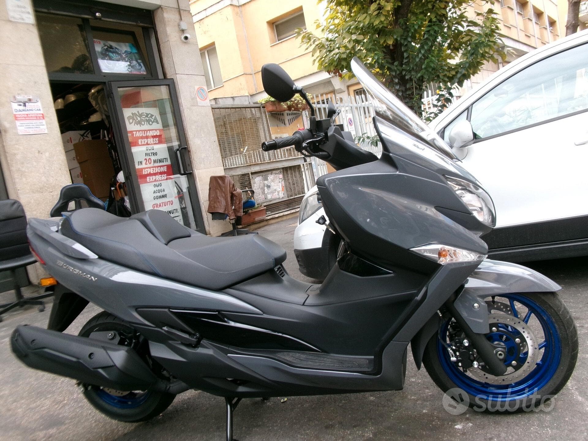 Suzuki Burgman 400 ABS foto 2