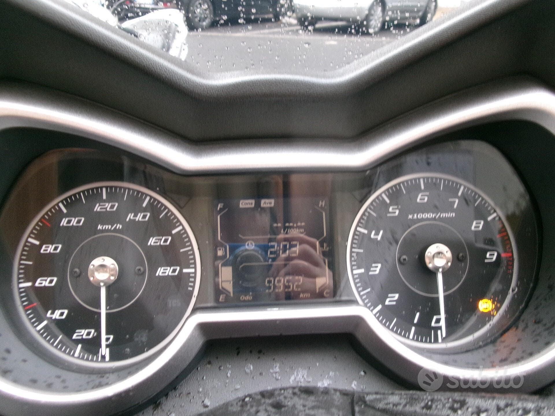 Yamaha X-Max 400 ABS foto 5