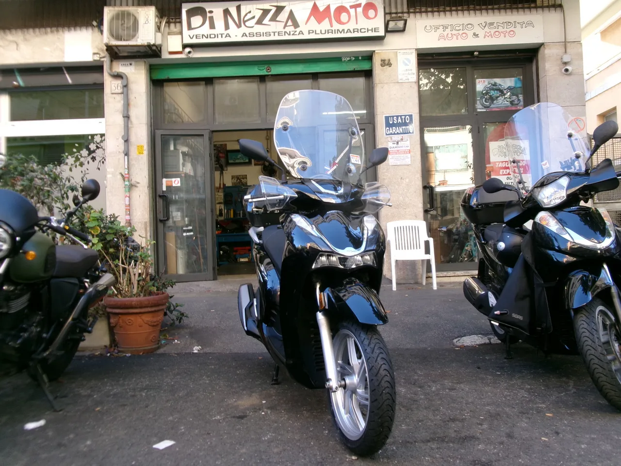 Honda SH 350 ABS Tcs - 2023 - KM 30.000 - Euro 5